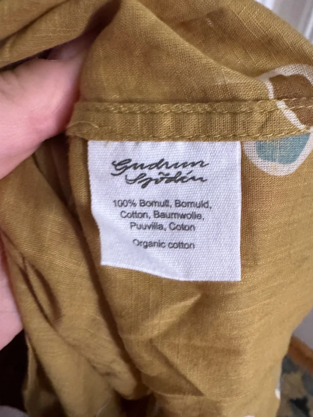 Gudrun Sjoden dress in olive green fun print - Picture 6 of 8